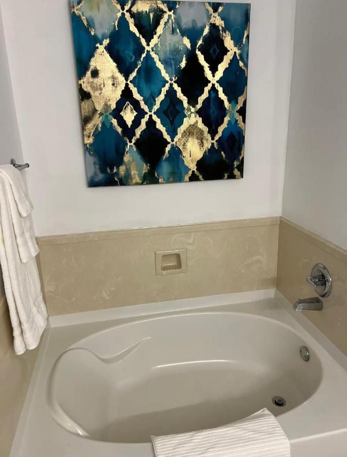 Waterfront Newly Renovated And Decorated 3Brs Home Мілтон Екстер'єр фото